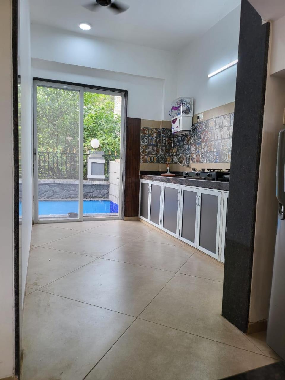 Вилла Prem'S Mannat 3Bhk Лонавала Экстерьер фото